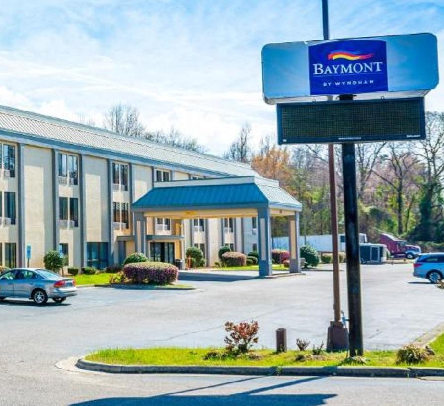 La Quinta Inn & Suites By Wyndham Fayetteville I-95 Exterior foto